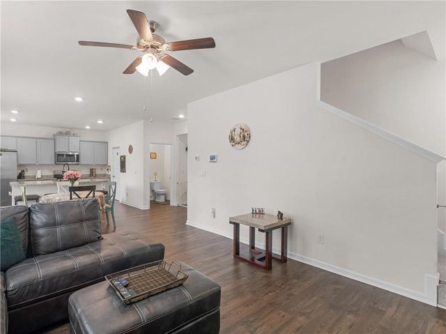 104 Waratah Drive, Locust Grove, GA 30248