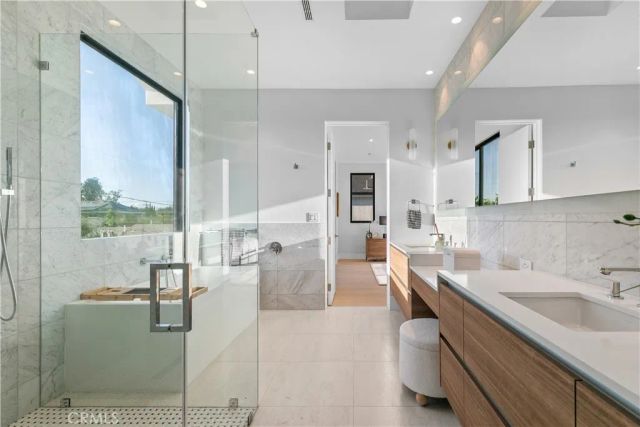 4437 Calhoun Avenue, Sherman Oaks, CA 91423