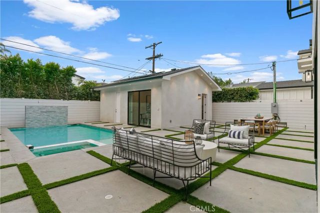 4437 Calhoun Avenue, Sherman Oaks, CA 91423