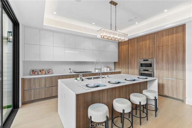 4437 Calhoun Avenue, Sherman Oaks, CA 91423