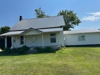 3388 Steamtown Road, Delaware, OH 43015