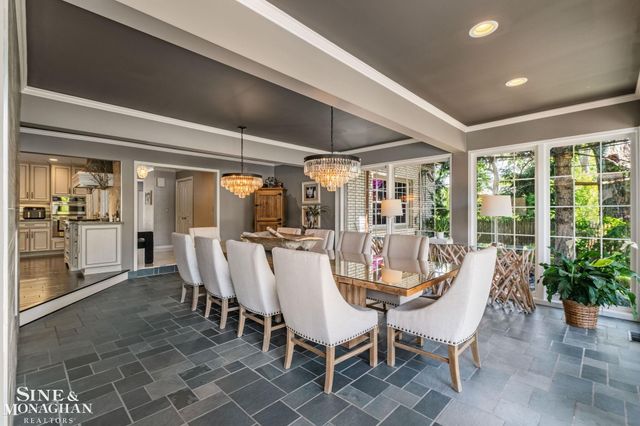264 Grosse Pointe Boulevard, Grosse Pointe Farms, MI 48236