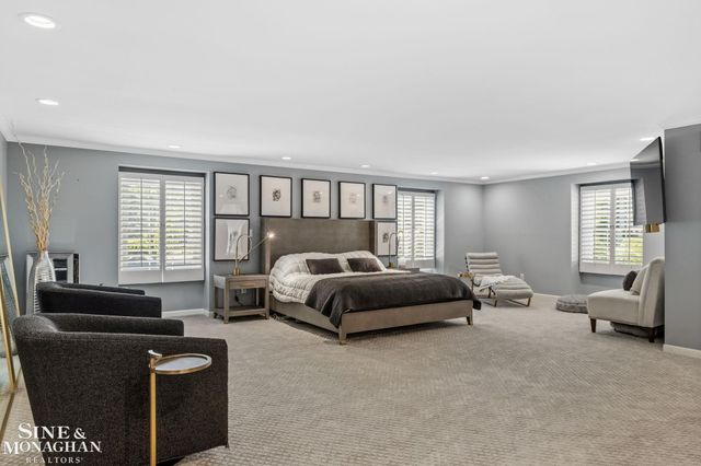264 Grosse Pointe Boulevard, Grosse Pointe Farms, MI 48236