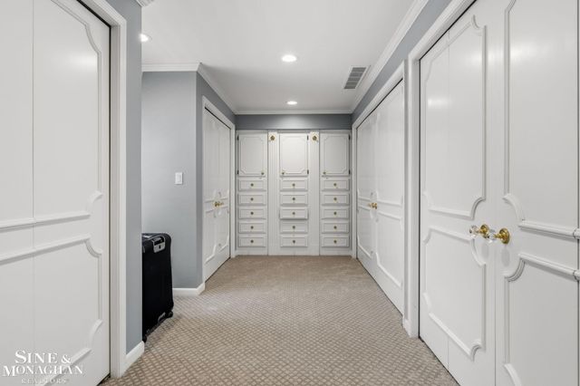 264 Grosse Pointe Boulevard, Grosse Pointe Farms, MI 48236