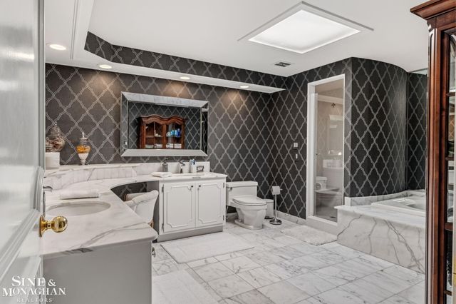 264 Grosse Pointe Boulevard, Grosse Pointe Farms, MI 48236
