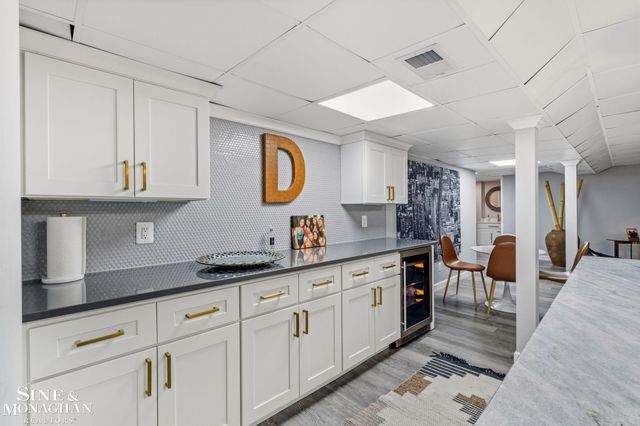 264 Grosse Pointe Boulevard, Grosse Pointe Farms, MI 48236