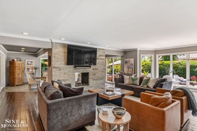 264 Grosse Pointe Boulevard, Grosse Pointe Farms, MI 48236