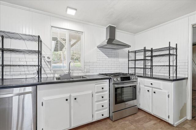 84 Haven Road, Jacksonville, OR 97530