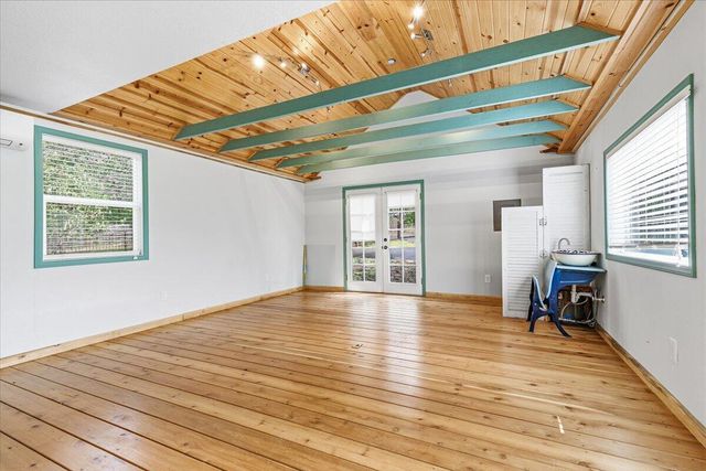 84 Haven Road, Jacksonville, OR 97530