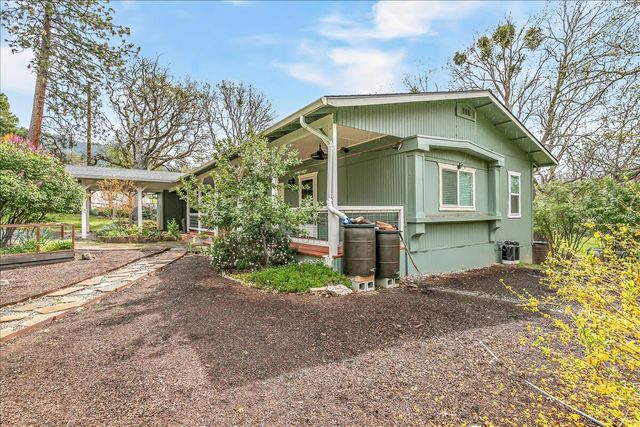 84 Haven Road, Jacksonville, OR 97530