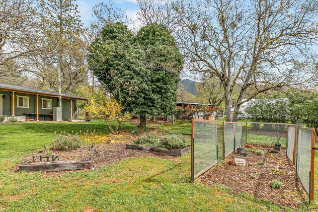 84 Haven Road, Jacksonville, OR 97530