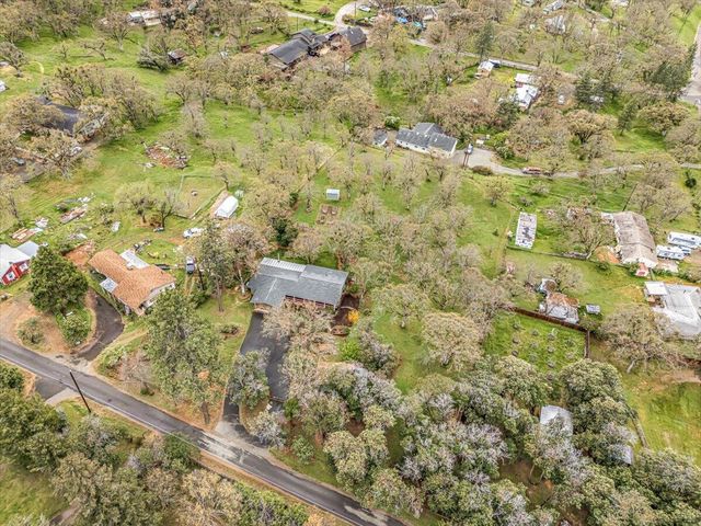 84 Haven Road, Jacksonville, OR 97530