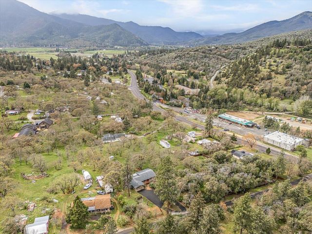 84 Haven Road, Jacksonville, OR 97530