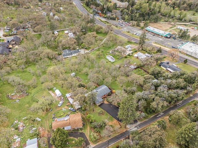 84 Haven Road, Jacksonville, OR 97530