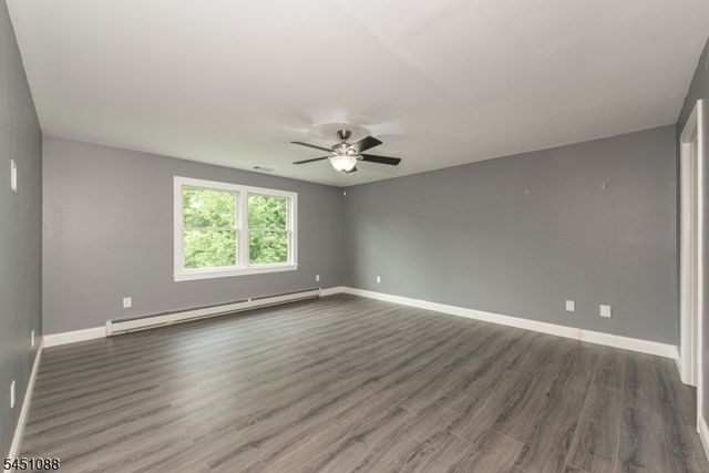 157 Halsey Rd, Hampton Twp., NJ 07860