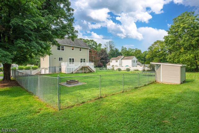157 Halsey Rd, Hampton Twp., NJ 07860