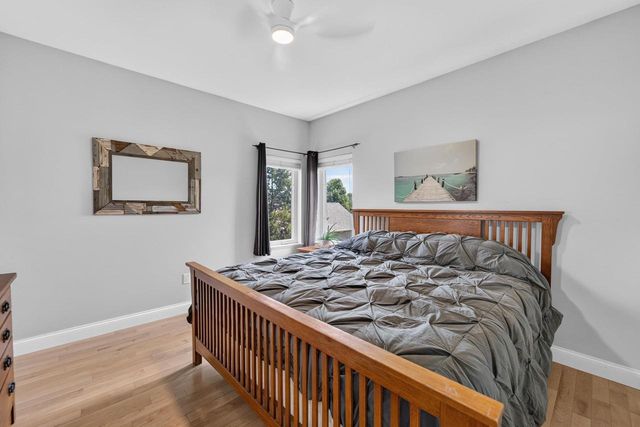 280 Drumlin Circle, Oregon, WI 53575