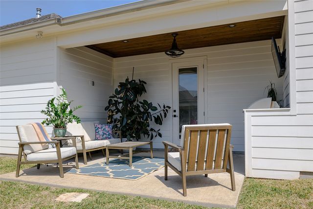 242 Sweetleaf Avenue, Shreveport, LA 71106