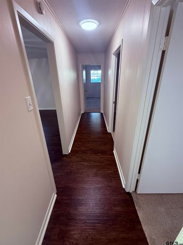 206 W Parkdale, Whitehouse, TX 75791