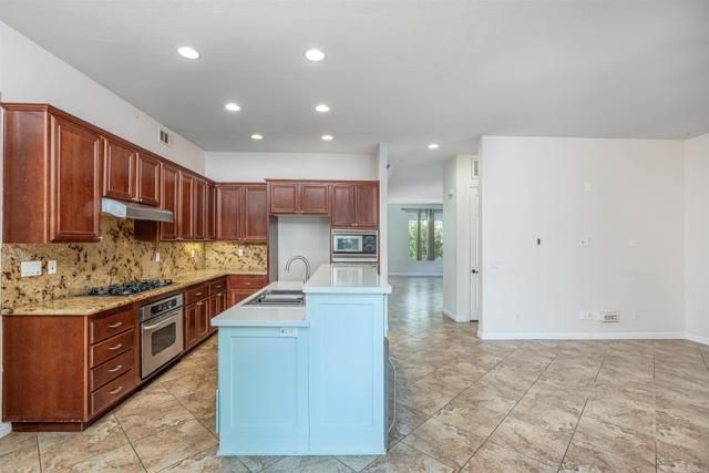 1701 Irwin St, Chula Vista, CA 91913