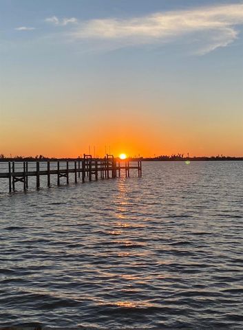 175 W BAY STREET, Englewood, FL 34223