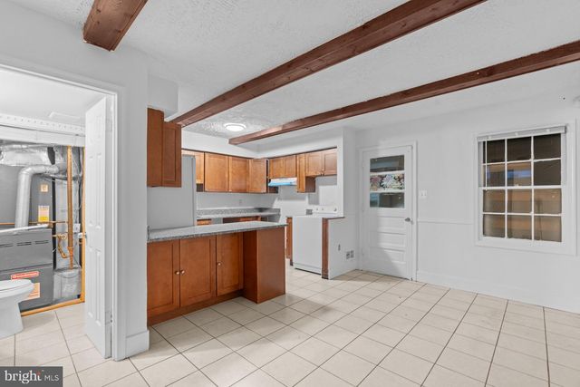 9827 TOWN LN, Manassas, VA 20110