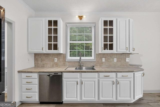 1146 Mann Road, Douglasville, GA 30134