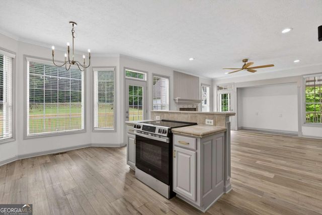 1146 Mann Road, Douglasville, GA 30134