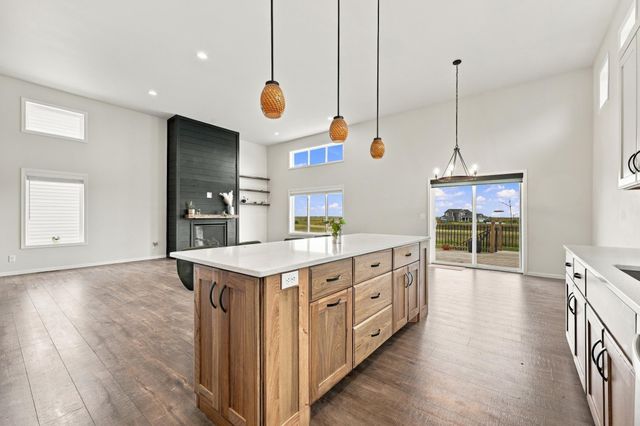 7671 Cub Creek Way, Horace, ND 58047