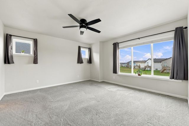 7671 Cub Creek Way, Horace, ND 58047
