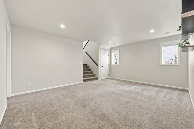 7671 Cub Creek Way, Horace, ND 58047