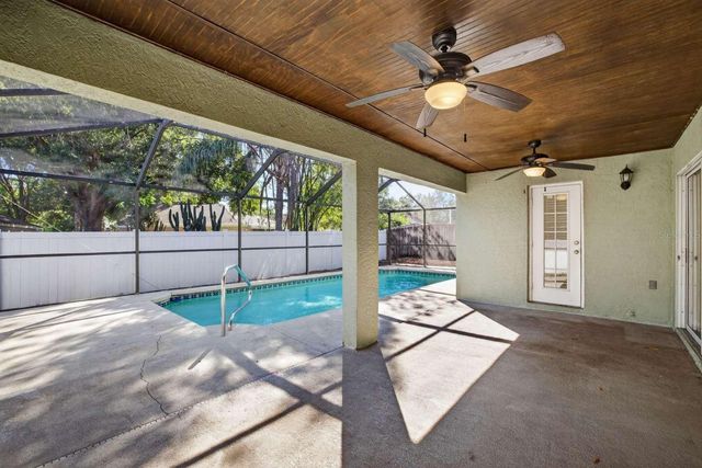 507 SONOMA DRIVE, Valrico, FL 33594