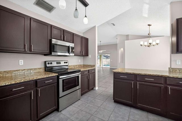 507 SONOMA DRIVE, Valrico, FL 33594