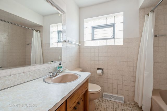 639 Hoxie Avenue, Calumet City, IL 60409