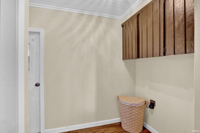 602 Noe Road, Orleans, IN 47452