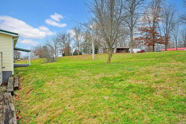 602 Noe Road, Orleans, IN 47452