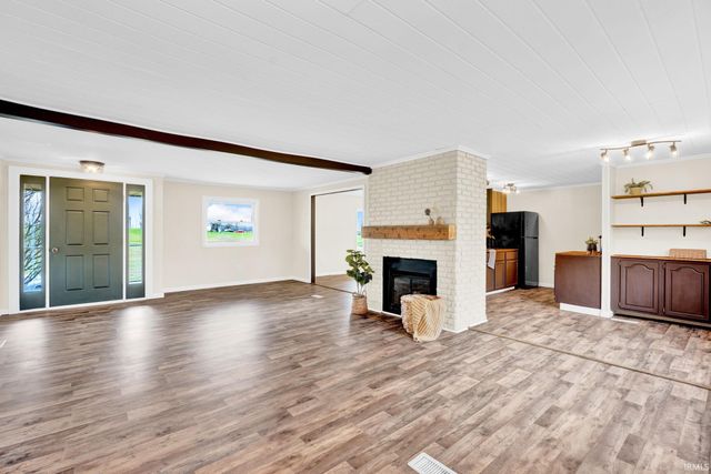 602 Noe Road, Orleans, IN 47452