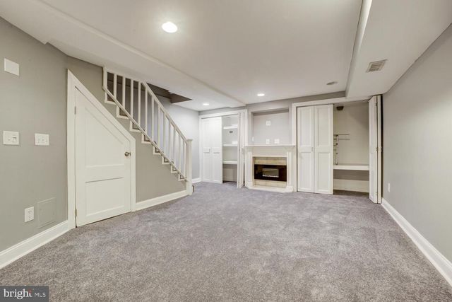 3958 BLAINE ST NE, Washington, DC 20019