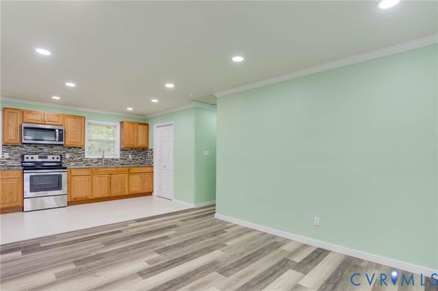 718 Blick St, Petersburg, VA 23803