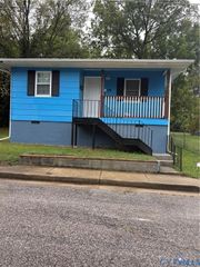 718 Blick St, Petersburg, VA 23803