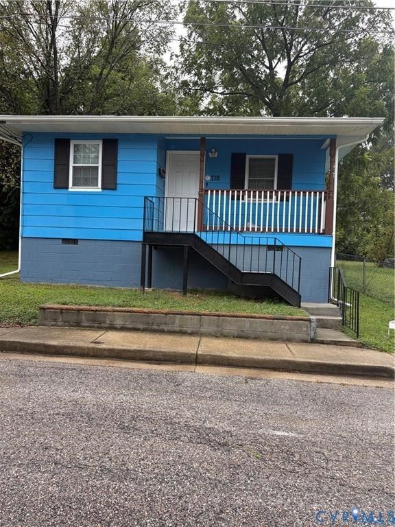 718 Blick St, Petersburg, VA 23803