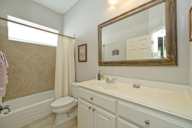 4912 Interlachen LN, Austin, TX 78747