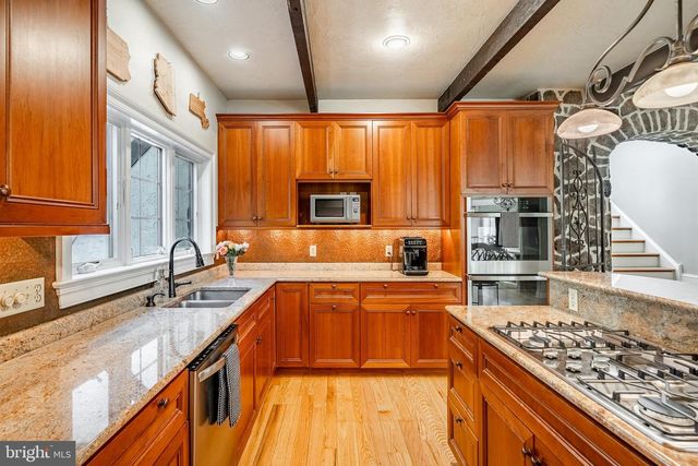835 COUNTY PARK RD, Pottstown, PA 19465