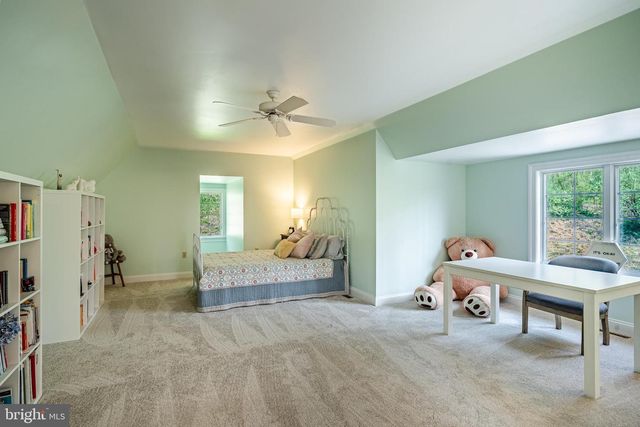 835 COUNTY PARK RD, Pottstown, PA 19465