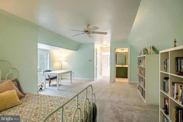 835 COUNTY PARK RD, Pottstown, PA 19465