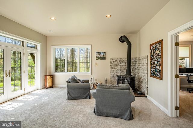 835 COUNTY PARK RD, Pottstown, PA 19465