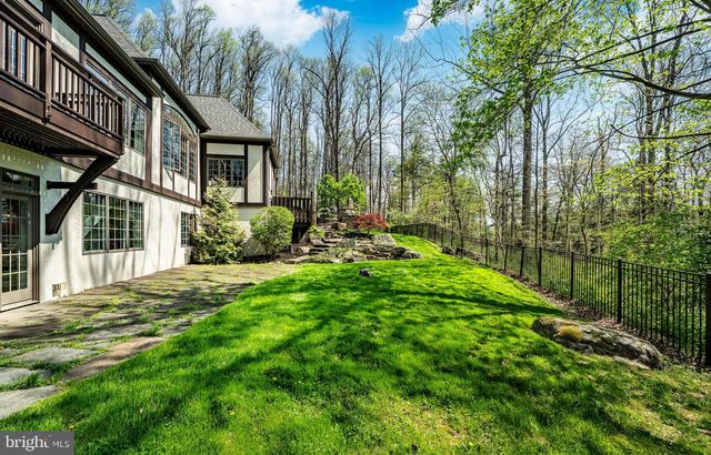 835 COUNTY PARK RD, Pottstown, PA 19465