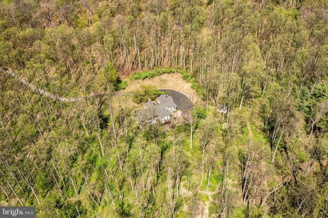835 COUNTY PARK RD, Pottstown, PA 19465