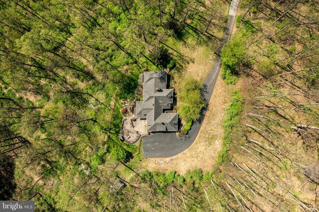 835 COUNTY PARK RD, Pottstown, PA 19465