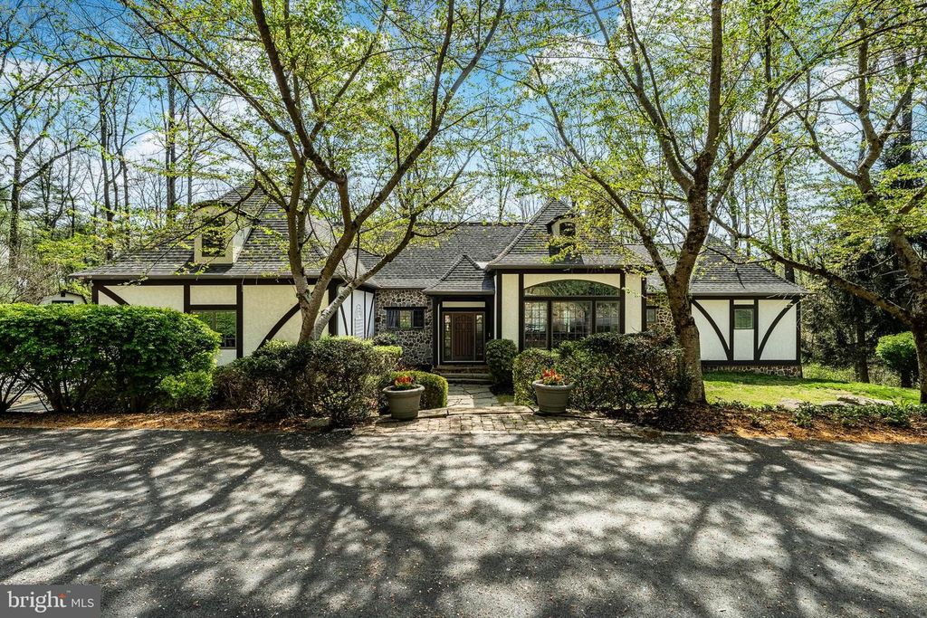 835 COUNTY PARK RD, Pottstown, PA 19465